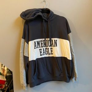 -American Eagle- Jegging Fit Hoodie